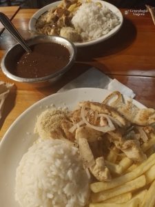 Cenando cerca de Pedra do Sal - Rio de Janeiro