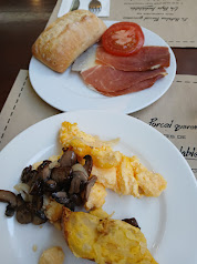 Desayuno Hotel Porcel t- Madrid