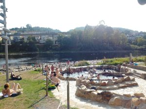 Ourense -Termas junto al rio Miño