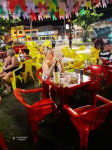 Feria en una plaza en las fiestas juninas en São Luís do Maranhão